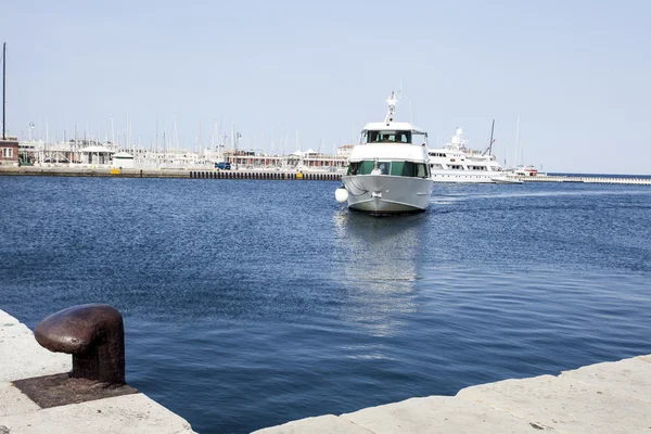 Ferry line — Stock Photo, Image