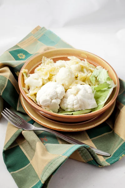 Pasta with cabbage — Stock Photo, Image