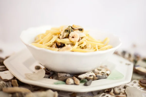 Pasta with seafood — Stock Photo, Image