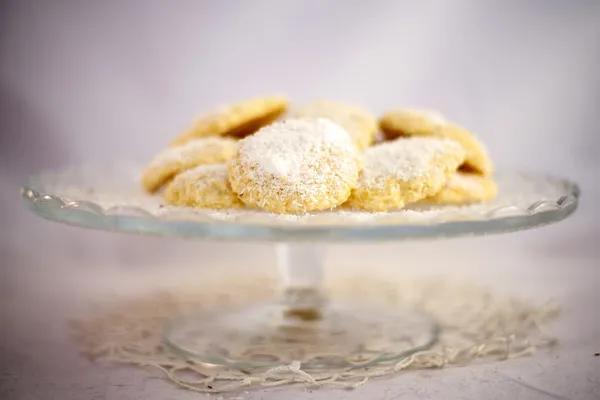 Hindistan cevizi ve limonlu kurabiye