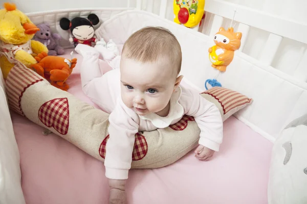 Linda menina pequena — Fotografia de Stock