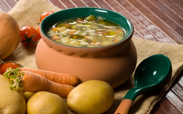 Minestrone - Soupe de légumes italienne — Photo