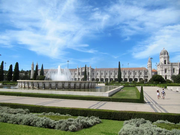 Monastero dos Jeronimos - Лиссабон (Португалия ) — стоковое фото