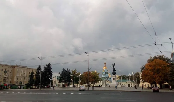 Plaza Constitución Está Kharkiv Cielo Está Las Nubes — Foto de Stock