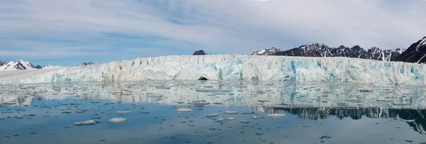 Glacier Lilliehook Fjord Lilliehook Île Spitsbergen Archipel Svalbard Norvège Europe — Photo