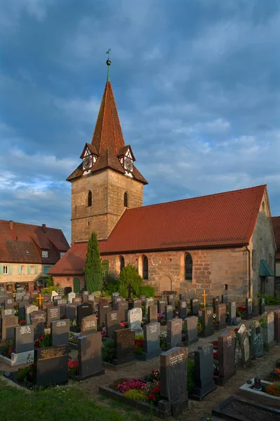 Johannis Igreja Cemitério Luz Noite Neunhof Franconia Médio Baviera Alemanha — Fotografia de Stock