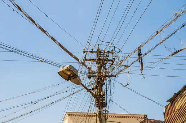 Linhas Elétricas Caóticas Com Luz Rua Srirangam Distrito Tiruchirappalli Tamil — Fotografia de Stock