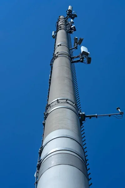 Transmission Tower Blue Sky Baden Wrttemberg Německo Evropa — Stock fotografie