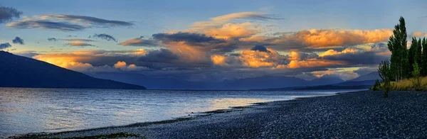 Shore Lake Anau Sunset Fiordland National Park South Island Новая — стоковое фото