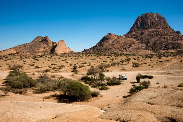 Mobile Camper Spitzkoppe Erongo Region Damaraland Namibia Africa — Stock Photo, Image
