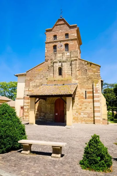 Iglesia San Pedro San Pablo Lavernose Lacasse Haute Garonne Francia — Foto de Stock