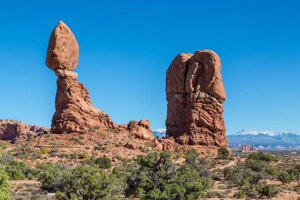 Ισορροπημένος Βράχος Σχηματισμοί Βράχων Arches National Park Γιούτα Ηπα Βόρεια — Φωτογραφία Αρχείου