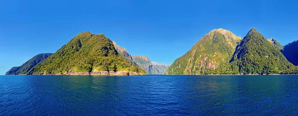 Milford Sound Entrance Tasman Sea Fiordland National Park Anau South — 图库照片