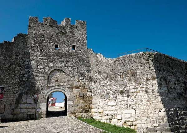 Κεντρική Πύλη Φρουρίου Κάστρο Μπεράτ Μπεράτ Αλβανία Ευρώπη — Φωτογραφία Αρχείου