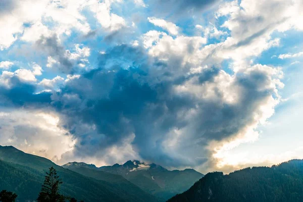 Mörka Moln Över Alpina Panorama Dawinkopf Parseiergruppe Norra Alperna Tobadill — Stockfoto