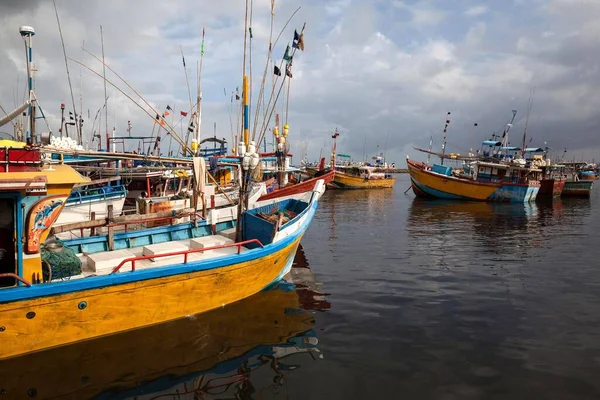 Bunte Fischerboote Hafen Von Beruwela Western Province Sri Lanka Asien — Stockfoto