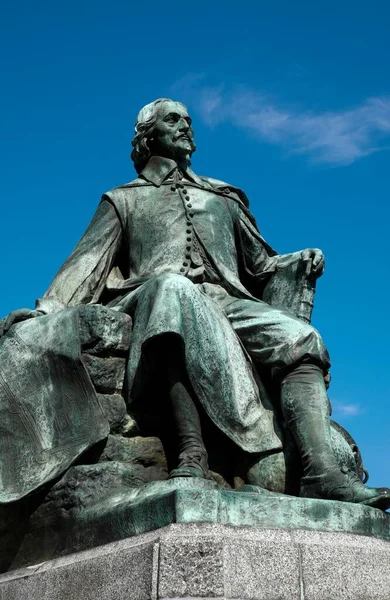 Otto Von Guericke Monument Magdeburg Sachsen Anhalt Tyskland Europa — Stockfoto