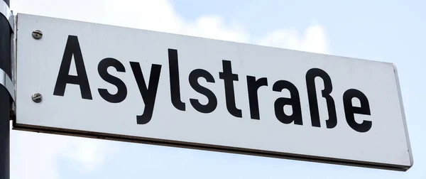 Street Sign Asylum Street Weiden Baviera Alemania Europa — Foto de Stock