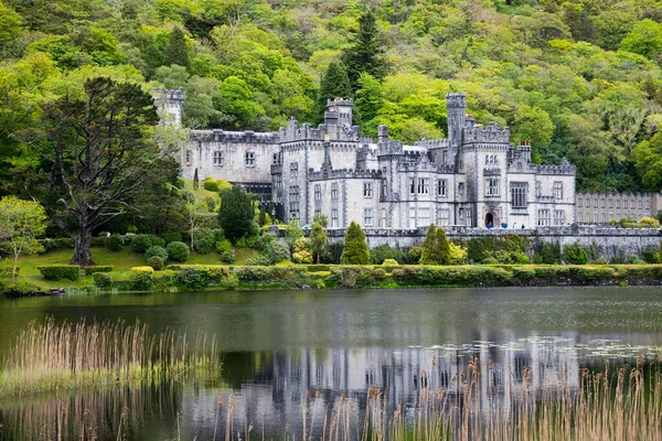 Kylemore Abbey Connemara County Galway Irlanda Reino Unido Europa —  Fotos de Stock