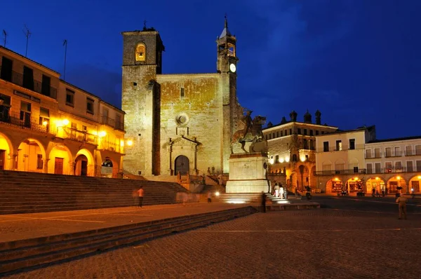Plaza Mayor Πλατεία Της Πόλης San Martin Εκκλησία Trujillo Extremadura — Φωτογραφία Αρχείου