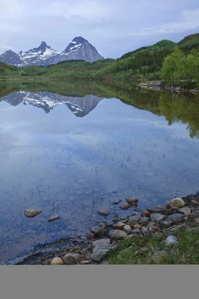 Réflexions Surface Lac Norvège Scandinavie Europe — Photo