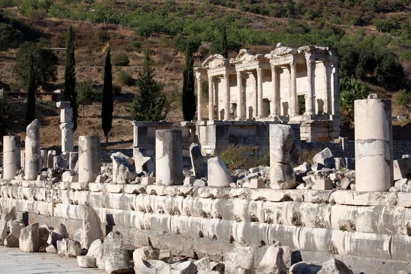 View Library Celsus Marble Street Library Celsus Ancient Building Ephesus — Stok fotoğraf