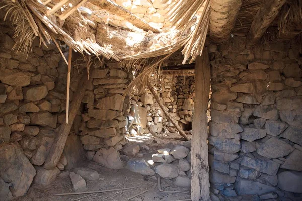 Historic ruins of the village of Al Hajir, Jebel Shams, Al Hajar Mountains, Al Hajir, Ad Dakhiliyah, Oman, Asia