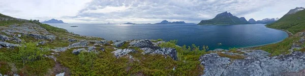 Fiyort Manzarası Panoramik Manzara Tunhovdfjorden Dalen Norveç Avrupa — Stok fotoğraf