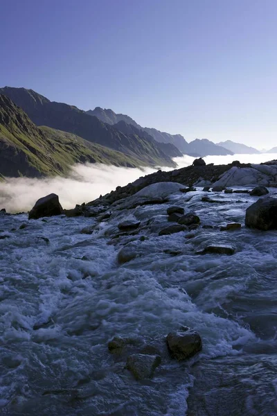 Glacial Stream Alpeiner Ferner Gletscher Stubaital Austria Europe — Fotografia de Stock