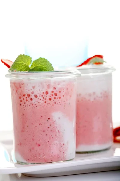 Strawberry Quark Yoghurt Fresh Strawberries Mint — стоковое фото