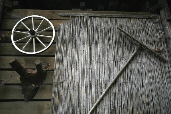 Still Life Cartwheel Rake — Zdjęcie stockowe