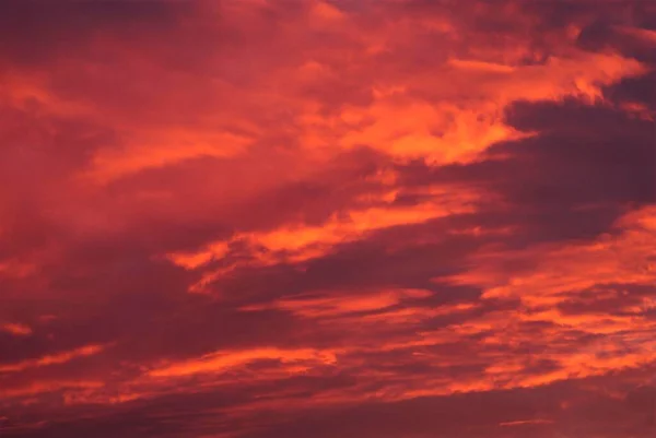 Dramatically Lit Clouds Sunset — 图库照片