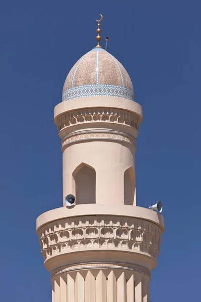 Minaret Golden Crescent Moon Bahla Dakhiliyah Oman Asia — 스톡 사진
