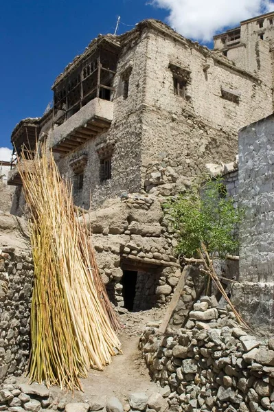 Old house in the historic center of Leh, Ladakh, Jammu and Kashmir, India, Asia
