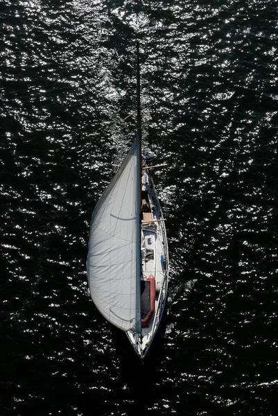Berlayar Perahu Pandangan Mata Burung — Stok Foto