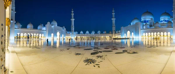 Cortile Della Moschea Sheikh Zayed Sheikh Zayed Grand Mosque Abu — Foto Stock