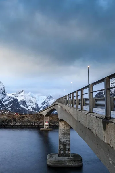 Bridge Fjord Moskenesoya Reine Hamnoy Hamnoy Lofoten Norway Europe — Stockfoto
