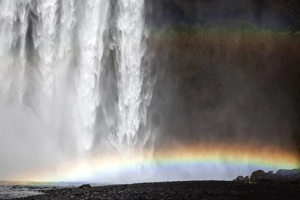 Водоспад Веселкою Скогафос Ісландія Європа — стокове фото