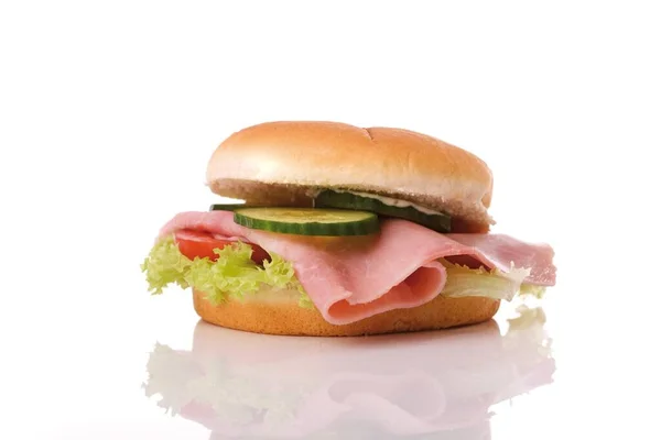 Ham Sandwich Lettuce Tomato Cucumber — 图库照片