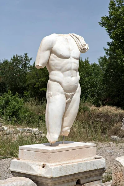 Egy Meztelen Férfi Isten Kollosális Törzse Hadrianus Aphrodisias Fürdőjében Aydinban — Stock Fotó
