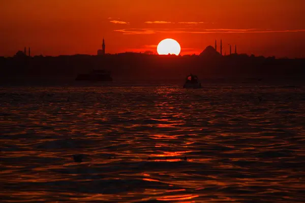 Pohled Při Západu Slunce Cengelkoy Istanbulu — Stock fotografie