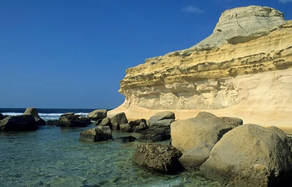Rocky Coast Xwieni Bay Gozo Island Malta Europe — Foto Stock