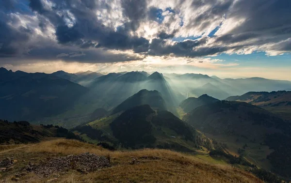 Kanisfluh Arkasındaki Güneş Işınları Diedamskof Schoppernau Vorarlberg Avusturya Avrupa — Stok fotoğraf