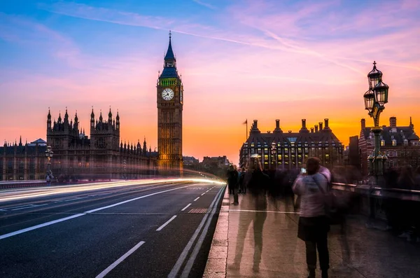 Trilhas Luz Frente Big Ben Crepúsculo Luz Noite Pôr Sol — Fotografia de Stock