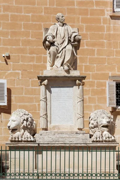 Joseph Nicolai Zammit Maltese Physician Philosopher Monument Lions Upper Barracca — Stock Photo, Image