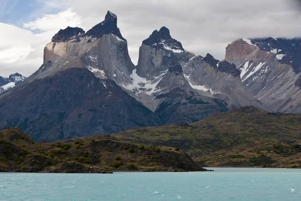 View Dark Peaks Cuernos Del Paine Granite Mountains Torres Del — Photo