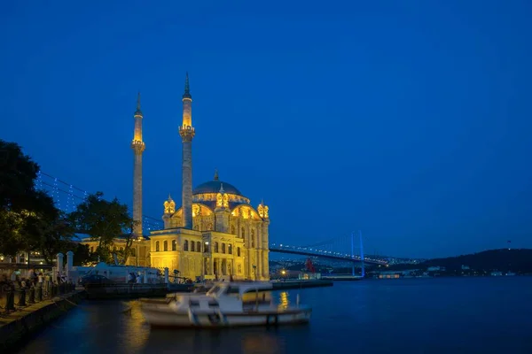 Ortakoy Mosque Night Istanbul Turkey Asia — Foto Stock