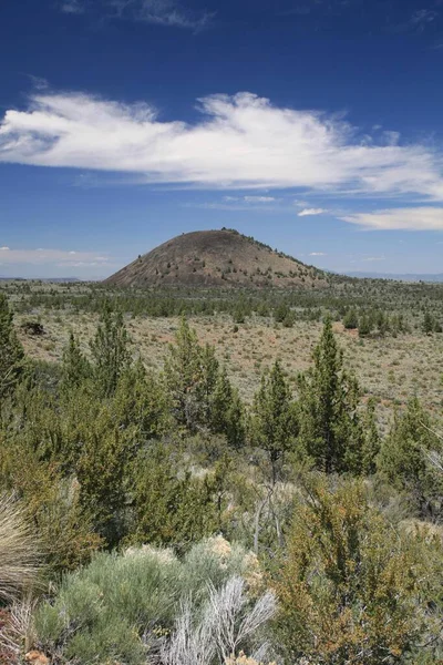 Volcanic Crater Lava Beds National Monument California Usa North America — 图库照片