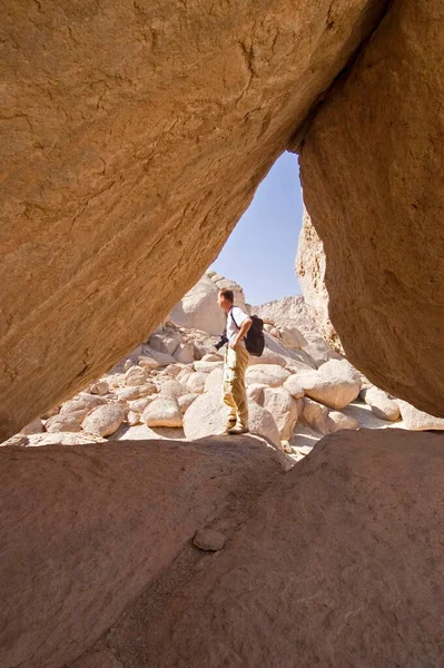 Hole Rock Jebel Uweinat Jabal Awaynat Libya Africa —  Fotos de Stock