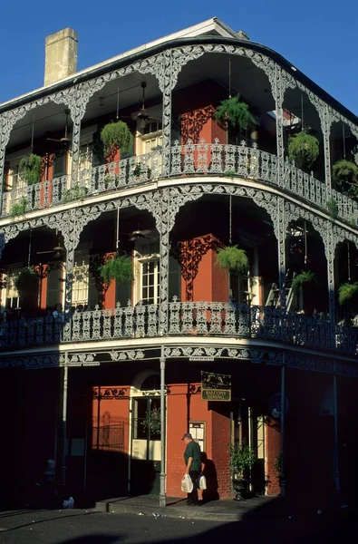 Typical House French Quarter New Orleans — 图库照片